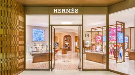 Hermès One